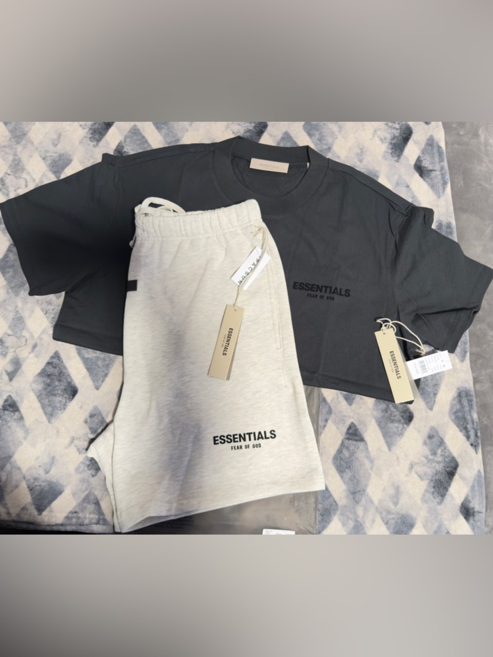 NWT Essentials Fear of God T-Shirt & Short Set - Authentic PacSun Drop